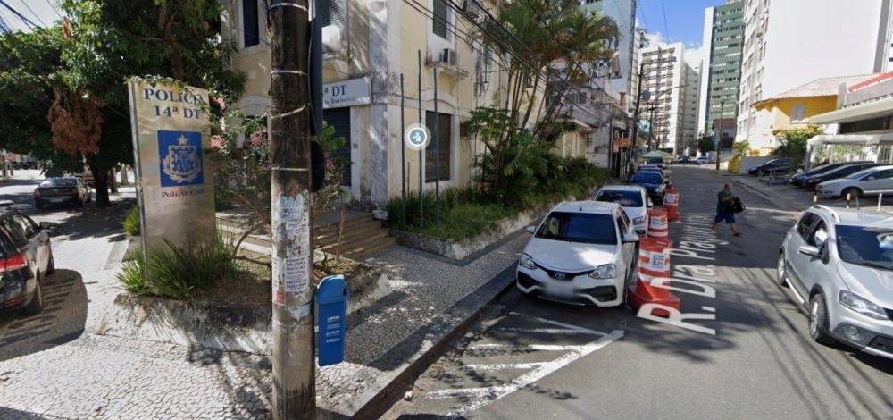 Mulher é estuprada dentro de banheiro químico próximo a circuito do Carnaval