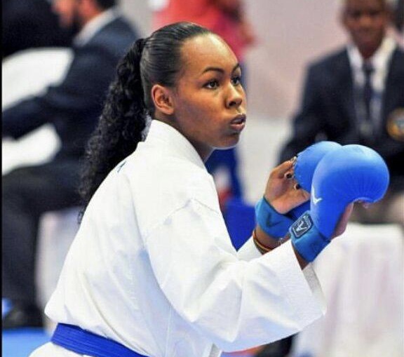 Atleta Matense precisa de patrocínio para participar de Campeonato Brasileiro de karatê