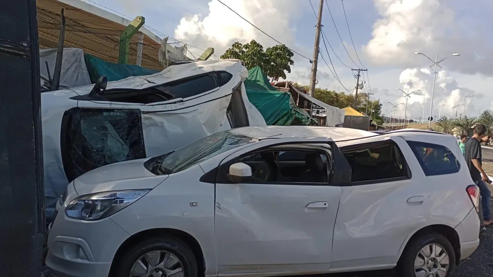 Corpo de homem atropelado próximo ao Aeroporto de Salvador é sepultado