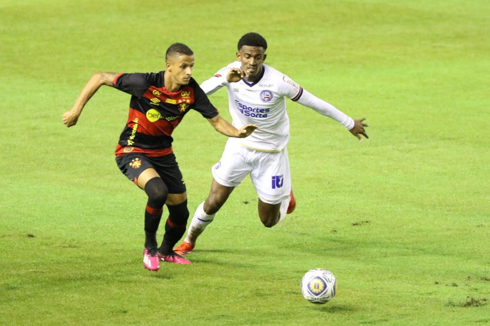 Bahia leva passeio e é goleado pelo Sport na Ilha do Retiro