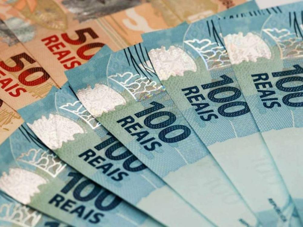 Beneficiários com NIS de final 8 recebem Bolsa Família