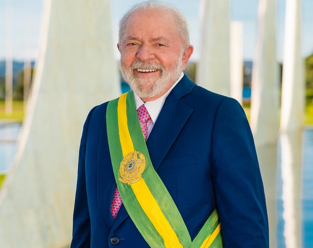 Lula divulga nova foto oficial como presidente da República