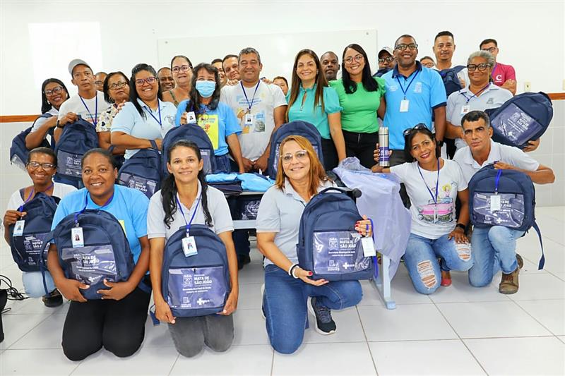 Agentes de Endemias do município recebem kit completo para trabalhar
