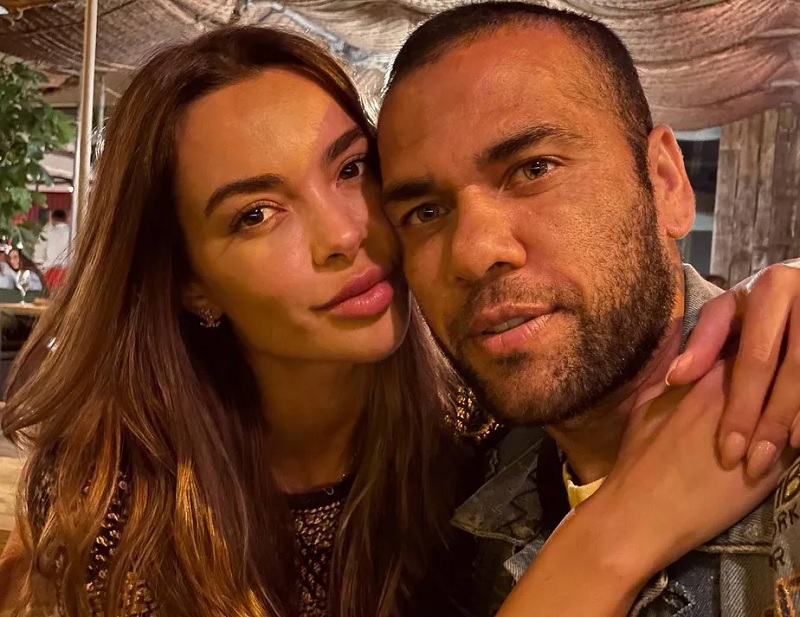 Modelo Joana Sanz decide pedir divórcio a Daniel Alves, diz colunista