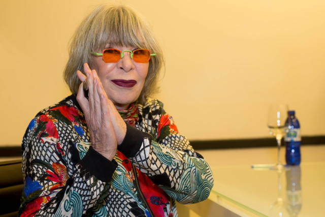 Com bom humor, Rita Lee vai detalhar luta contra câncer em novo livro