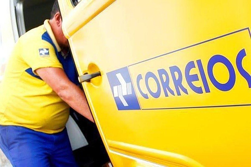 PF cumpre mandados em Vitória da Conquista em operação que apura desvio de mercadorias do Correios