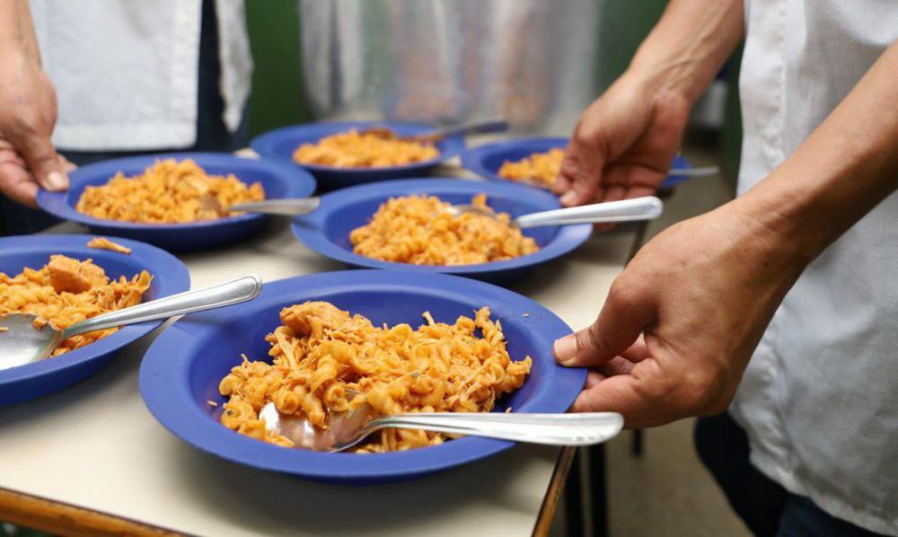 Governo anuncia reajuste da merenda escolar