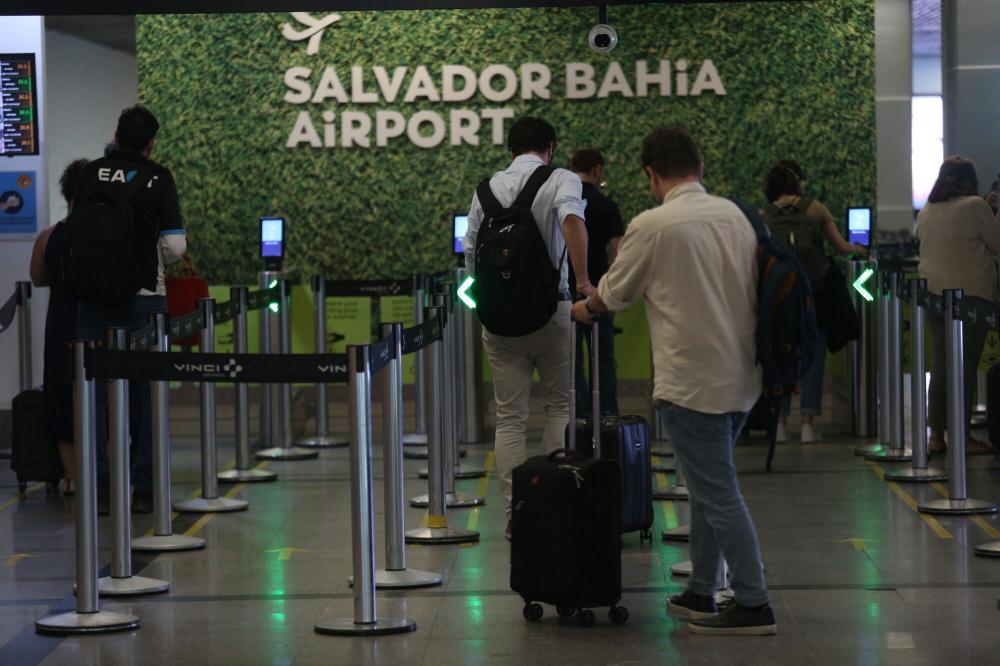 Policial Federal é encontrado morto por disparo de arma no aeroporto
