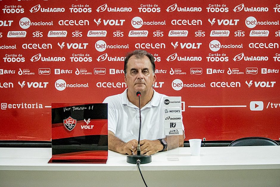 Presidente do Vitória planeja dobrar folha salarial do time na Série B