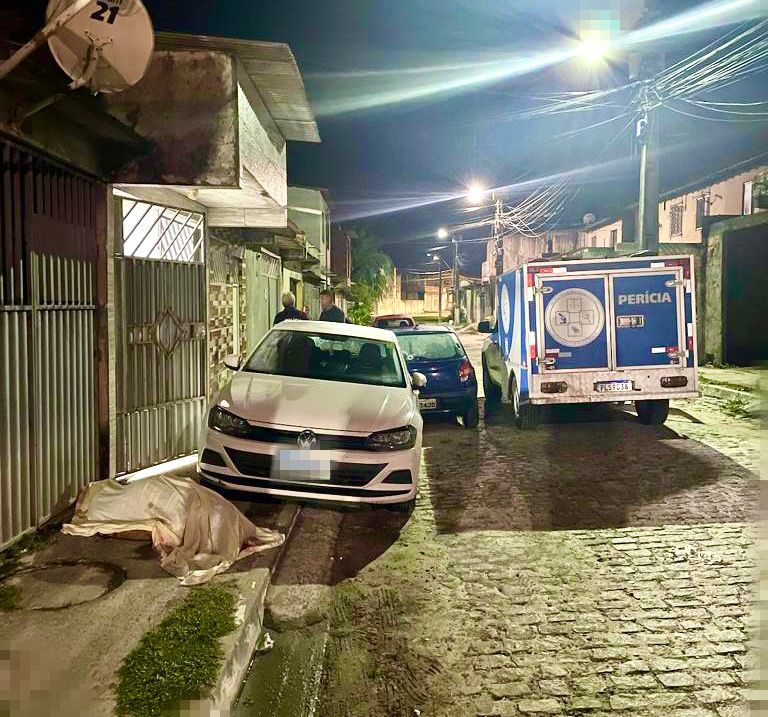 Motorista de transporte “ligeirinho” é morto na porta de casa em Dias d’Ávila