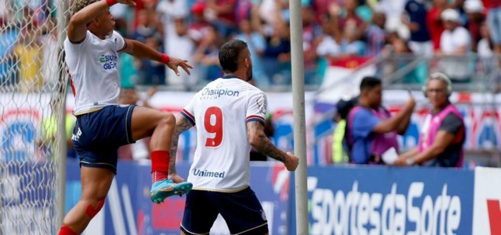Bahia goleia Itabuna e garante presença na final do Baianão