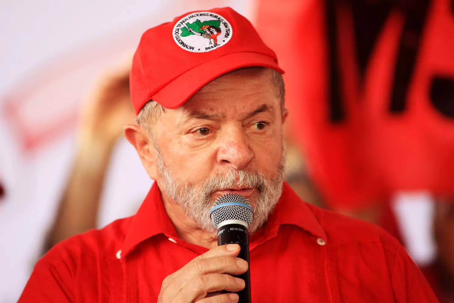 Invasões do MST criam saia justa para governo Lula e dão munição para oposição brigar por CPI 