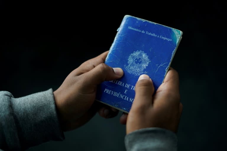 Desemprego no Brasil cresce a 8,4% entre novembro e janeiro