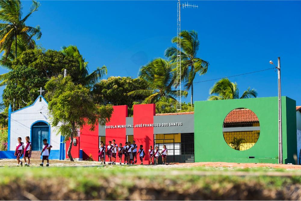 Professor em Mata é um dos poucos no Estado da Bahia que recebe acima do piso salarial