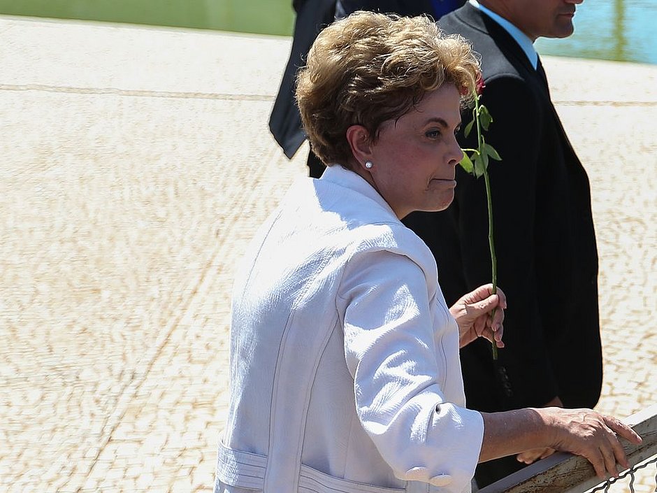 À frente do banco dos Brics, Dilma receberá R$ 220 mil por mês