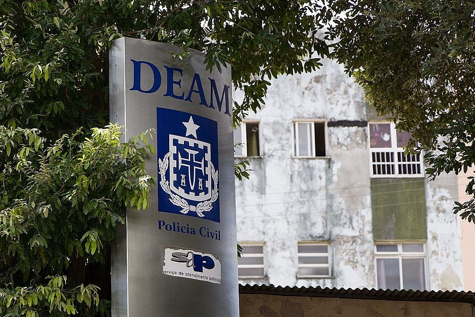Delegacias da Mulher baianas estão sem estrutura para cumprir lei