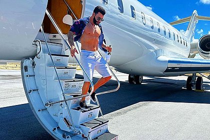 Gusttavo Lima escolhe a Bahia para feriado de Semana Santa