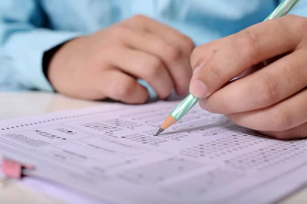 Governo define data para iniciar concursos públicos federais