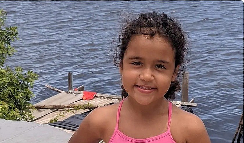 Família diz que adolescente abusou de menina de 6 anos antes de matá-la