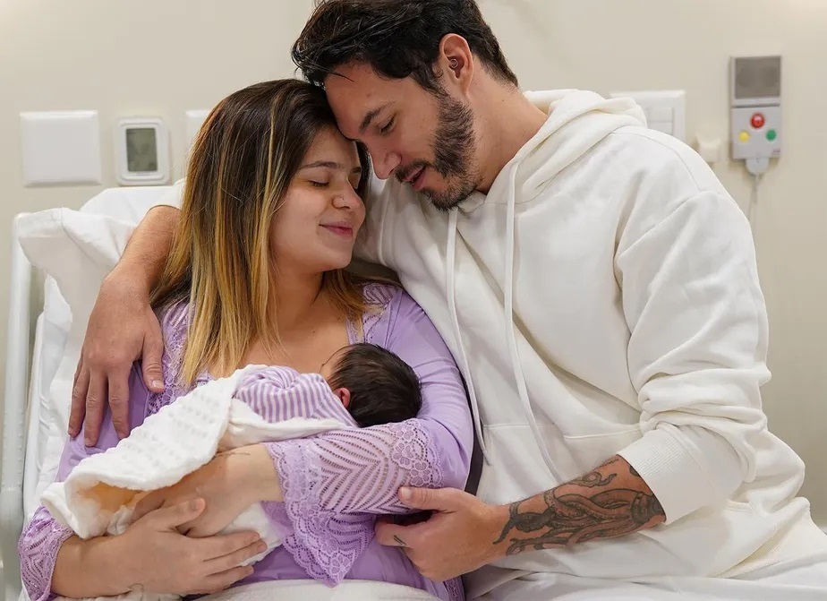 Após '84 anos': Nasce primeira filha de Viih Tube e Eliezer