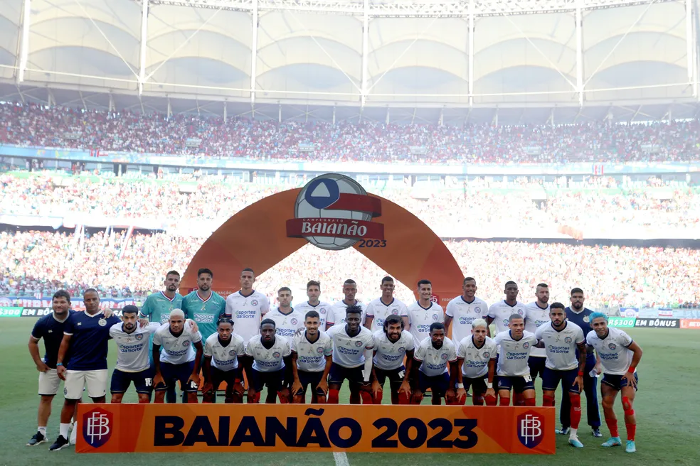 Seleção do campeonato tem destaques dos quatro semifinalistas