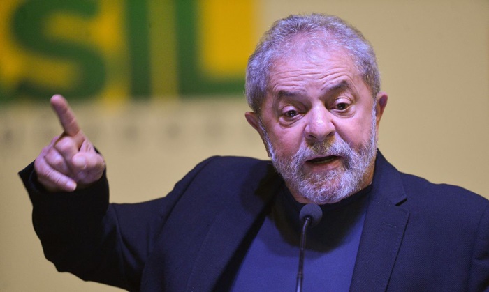 Lula envia projeto sobre piso da enfermagem nesta terça
