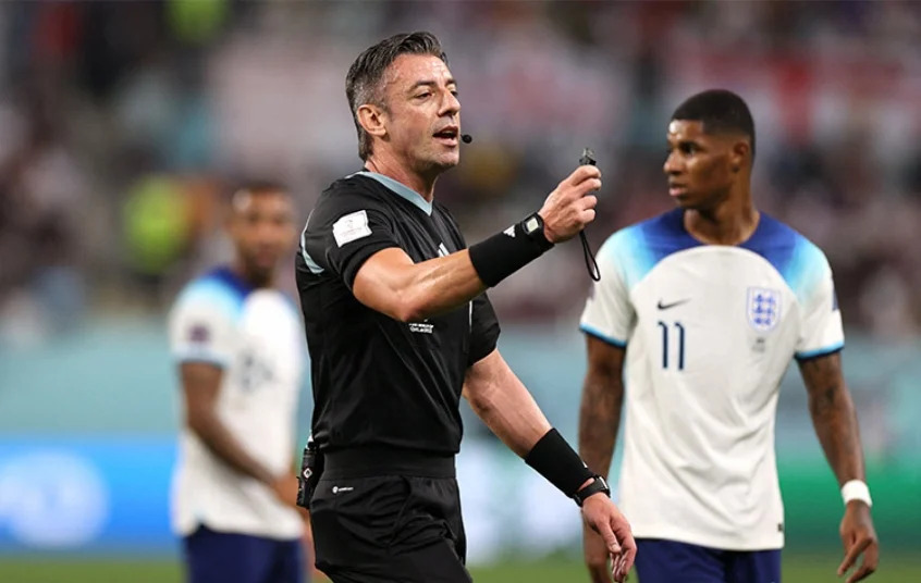 CBF define arbitragem para partida entre Bahia e Botafogo