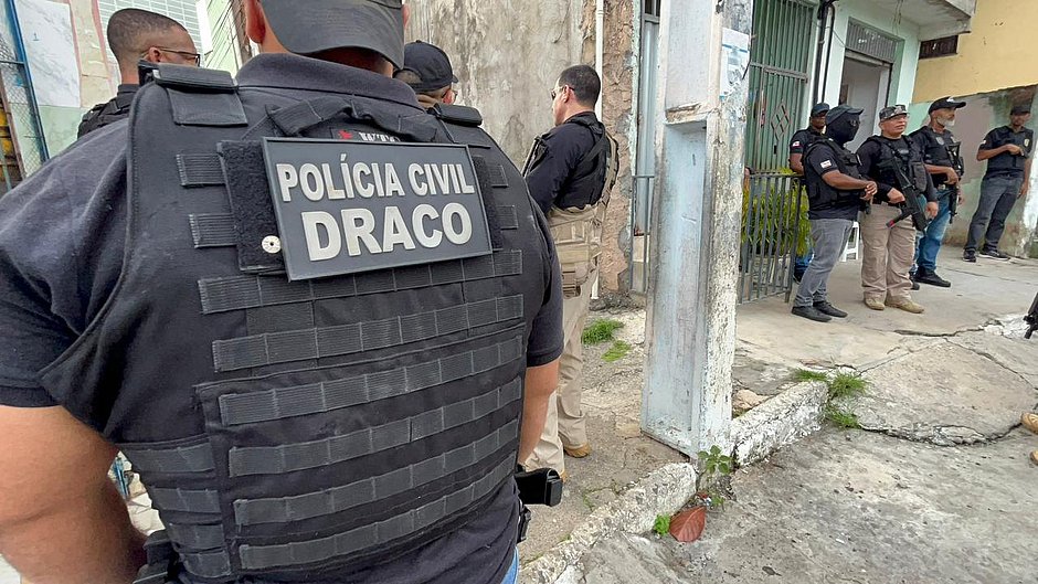 Ex-PM envolvido em extorsões é morto na RMS após resistir a prisão