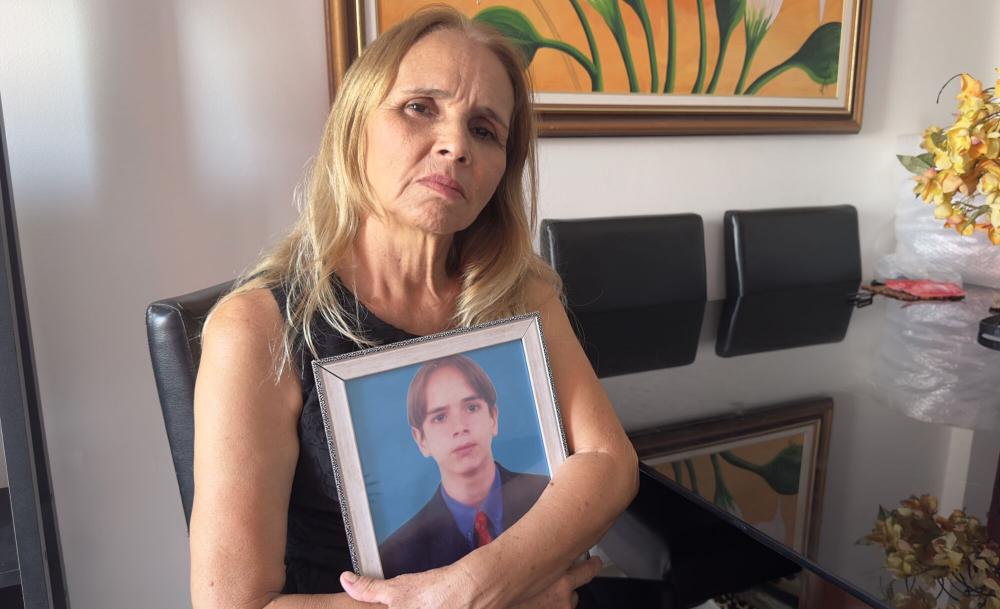 Mãe de Lucas Terra comemora condenação de pastores: 'Justiça'