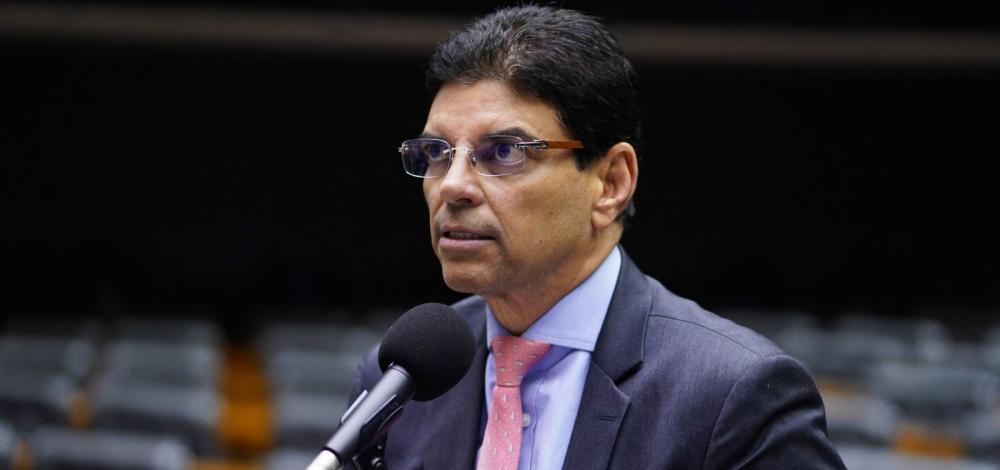 Relatório do novo marco fiscal vai ser apresentado na semana que vem, anuncia Cláudio Cajado
