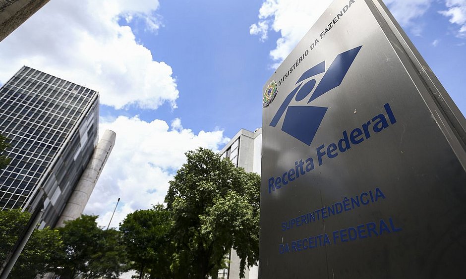 Receita Federal combate esquema de falsas deduções no IR