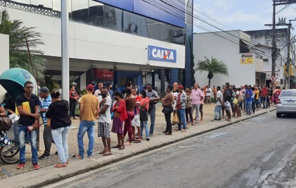 Morte de idosa em agência da Caixa em Feira faz sindicato cobrar medidas de atendimento
