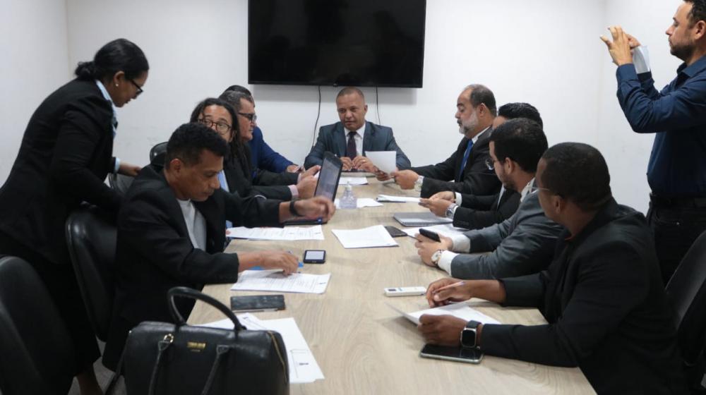 Comissões de Obras e de Constituição e Justiça deliberam sobre 7 projetos em Camaçari
