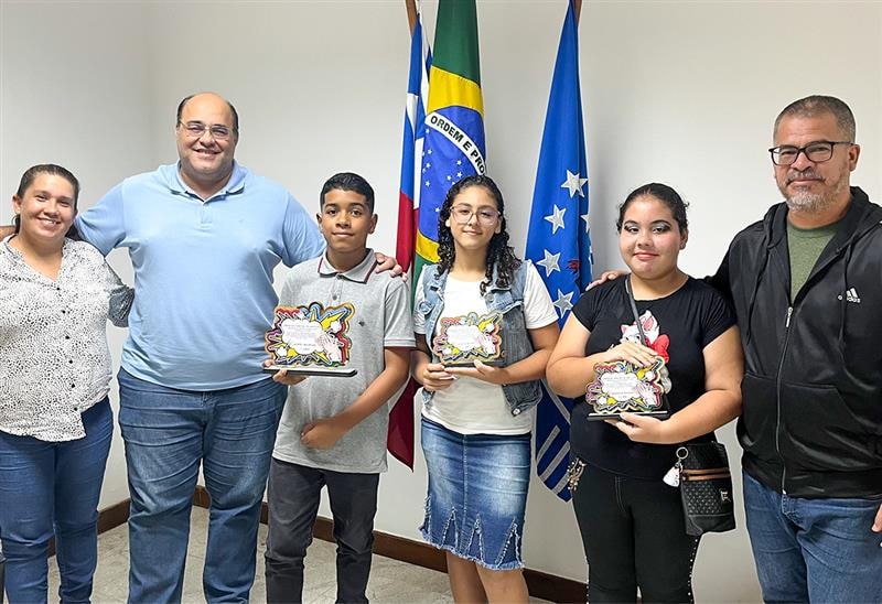 Jovens de Dias d’Ávila são premiados em Concurso de História em Quadrinhos