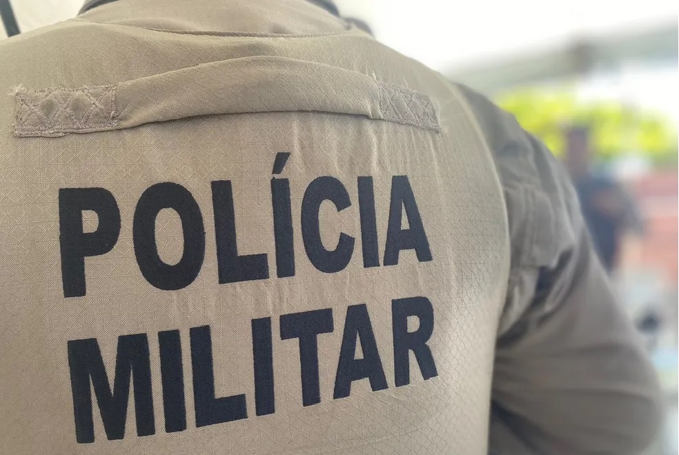 PM flagra homem estuprando criança de 7 anos dentro de carro