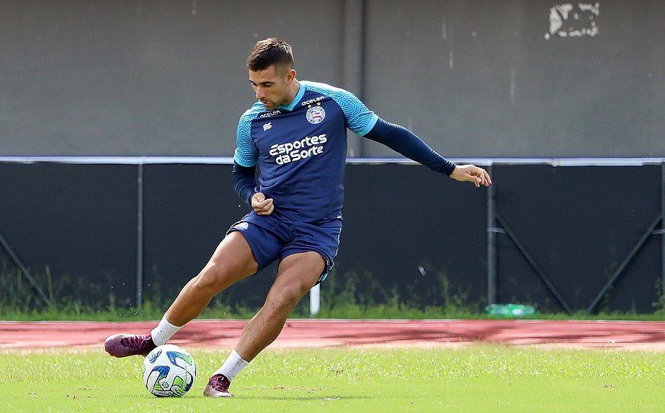 Em busca de sequência positiva, Bahia encara o Coritiba pelo Brasileirão