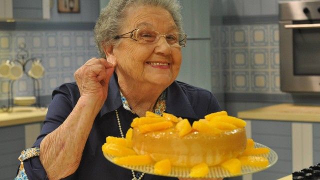 Apresentadora e cozinheira Palmirinha morre aos 91 anos