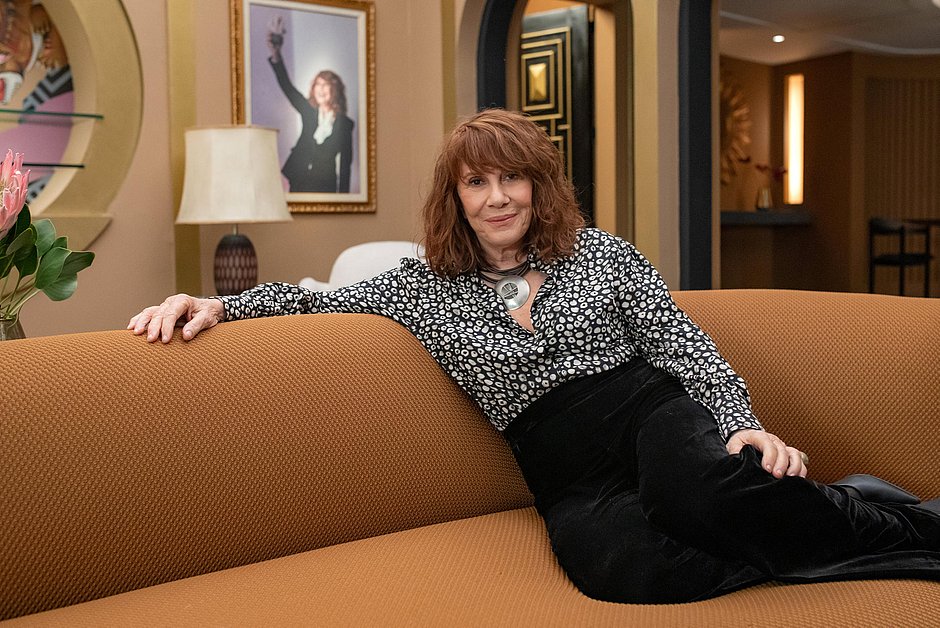 Aos 76 anos, Renata Sorrah revela bissexualidade pela primeira vez