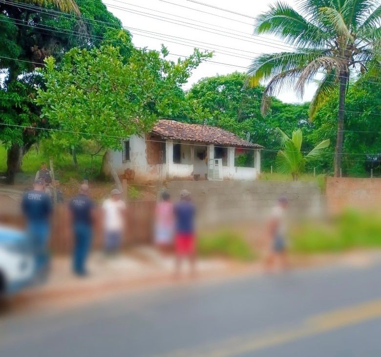 Criminosos invadem casa e matam dois homens no Sempre Verde 
