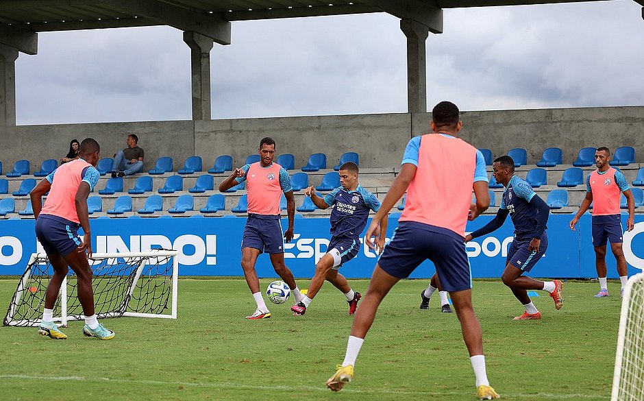 Com técnico e tático, Bahia faz penúltimo treino antes de pegar o Inter