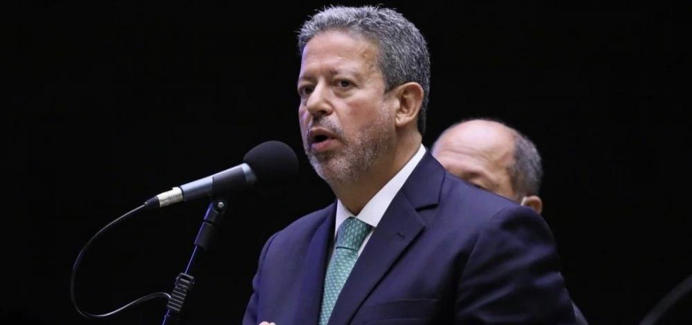 Arthur Lira exige do Planalto demissão de filho de Renan Calheiros do Ministério dos Transportes