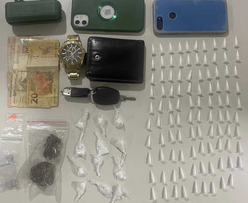 Homem é preso comercializando drogas em Camaçari