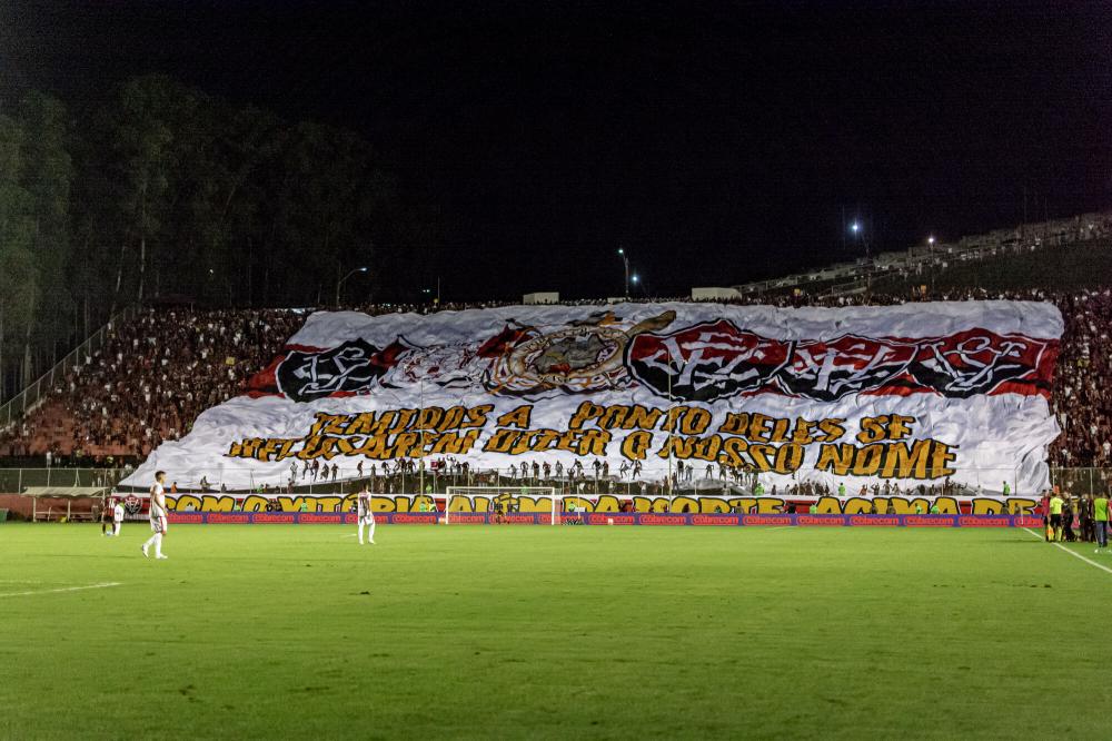 Vitória inicia venda de ingressos para jogo contra Criciúma