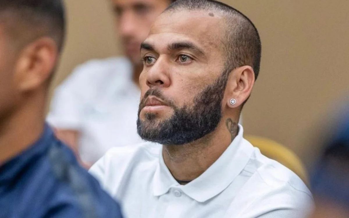 MP espanhol conclui investigações sobre Dani Alves