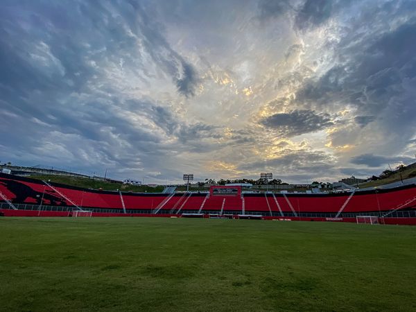 Vitória apresenta projeto para duplicação de rua no entorno do Barradão