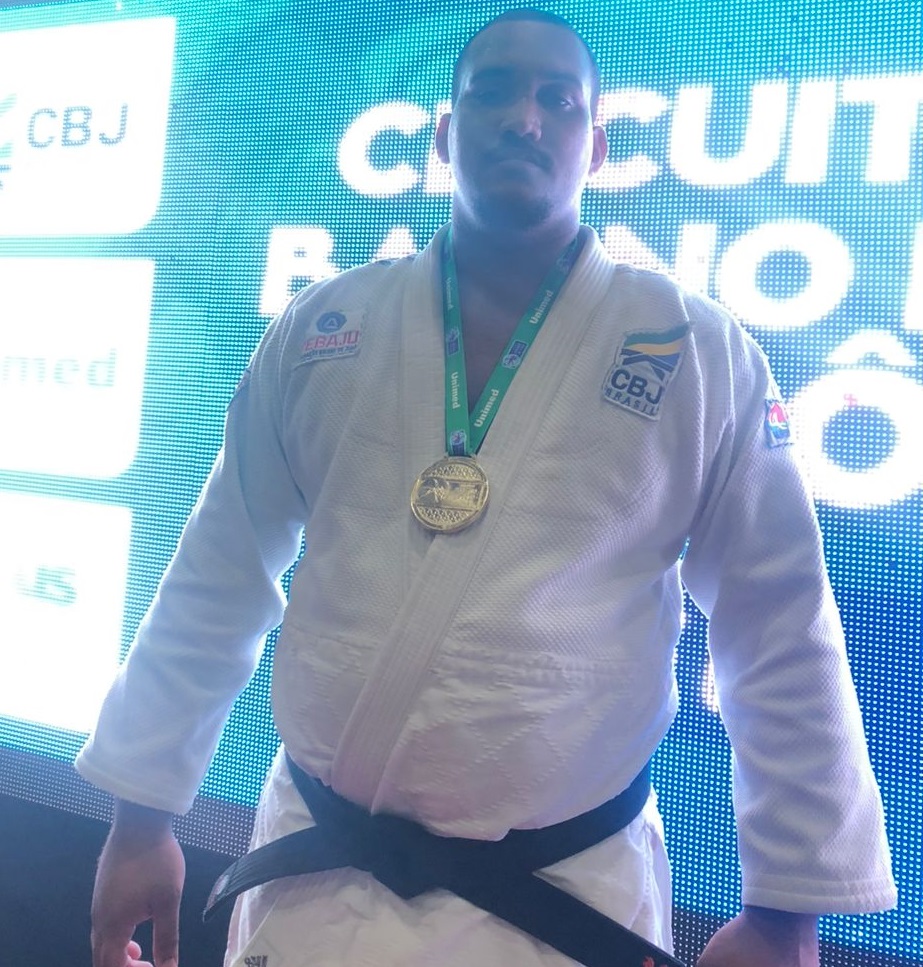 Atleta matense é medalha de ouro em campeonato de judô