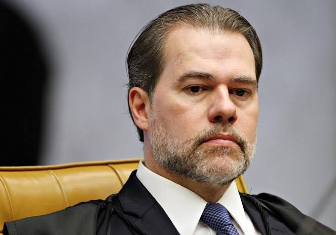 Toffoli vota por aplicação regionalizada do piso da enfermagem