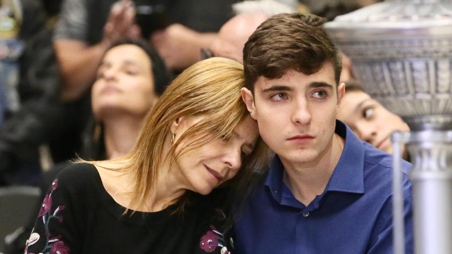 Rose Miriam defende filho em meio a disputa da herança de Gugu