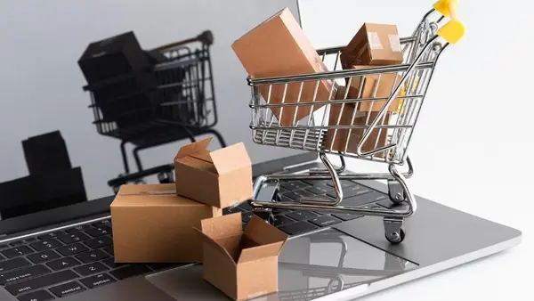 Governo cria novas regras para compras internacionais de até US$ 50