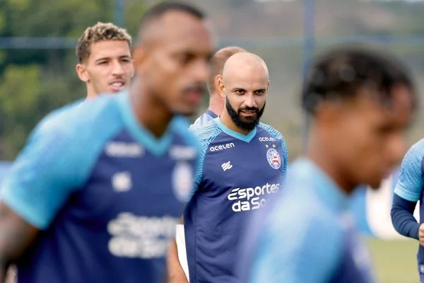 Bahia encara o Grêmio na Fonte Nova em busca de recuperação na Série A